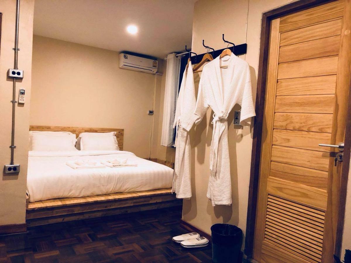 Bed and breakfast Ikkyu Nimman Chiang Mai Extérieur photo